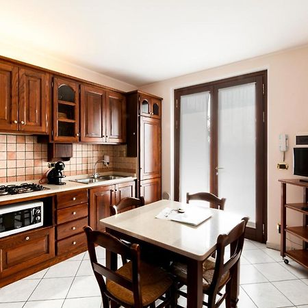 Aparthotel Residenza La Ricciolina Verona Exterior foto