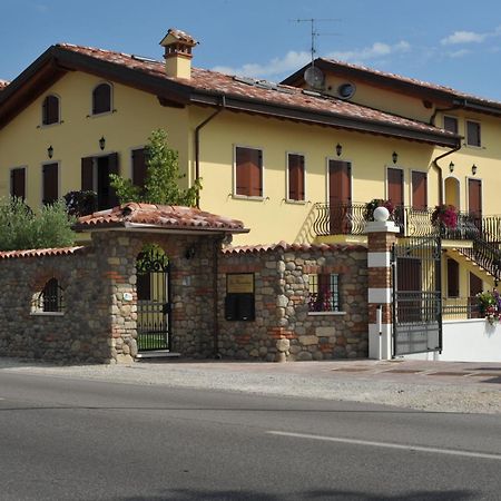 Aparthotel Residenza La Ricciolina Verona Exterior foto
