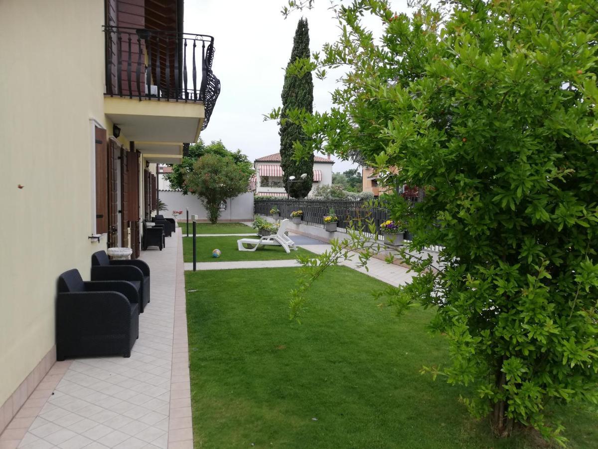 Aparthotel Residenza La Ricciolina Verona Exterior foto
