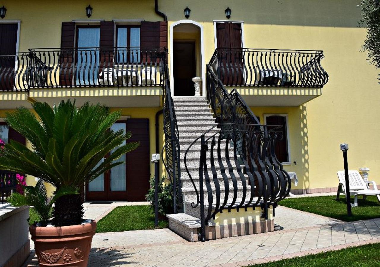 Aparthotel Residenza La Ricciolina Verona Exterior foto