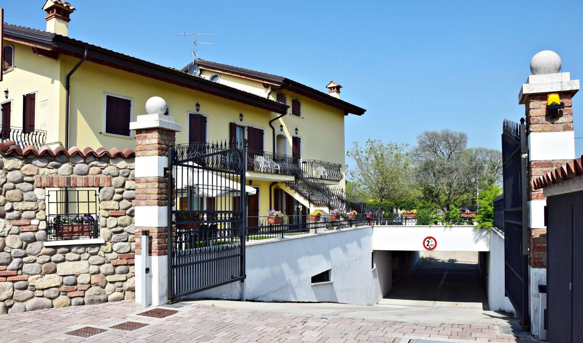 Aparthotel Residenza La Ricciolina Verona Exterior foto