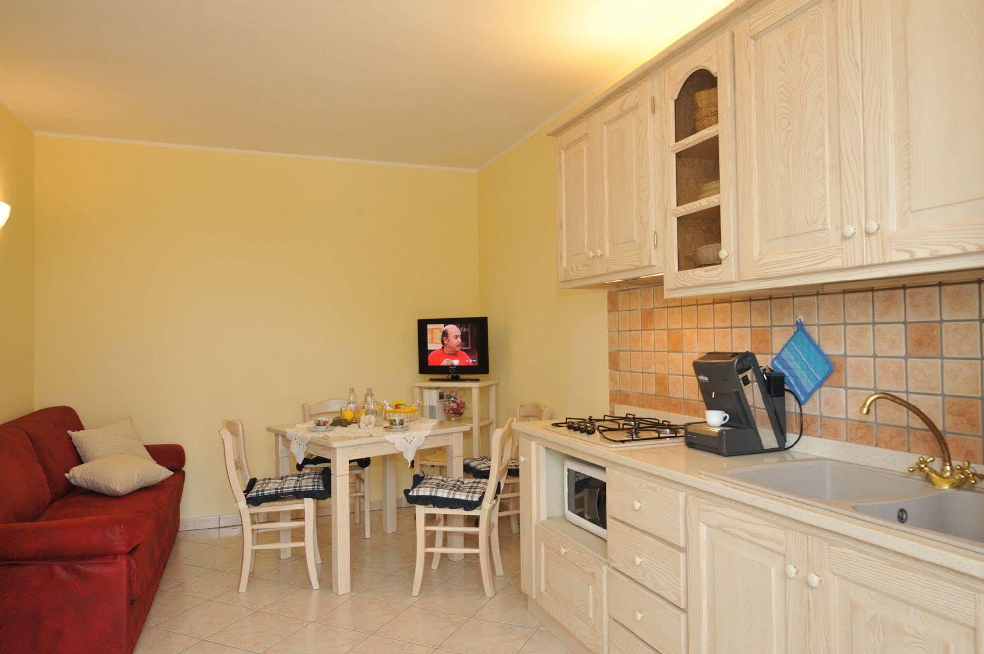 Aparthotel Residenza La Ricciolina Verona Exterior foto