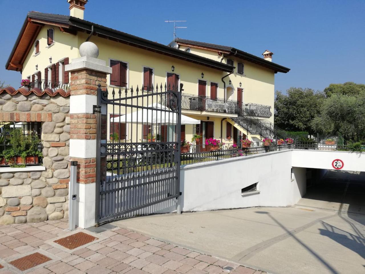 Aparthotel Residenza La Ricciolina Verona Exterior foto